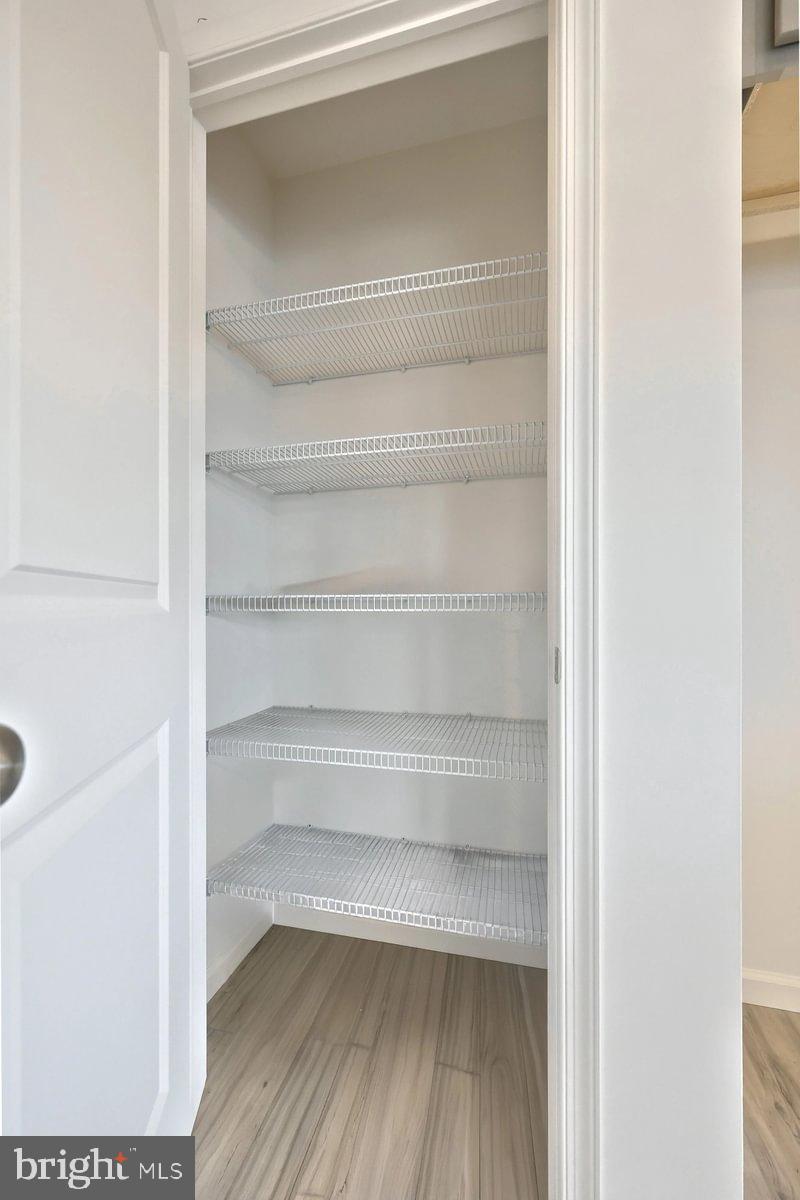 LOGAN GREENE - Residential