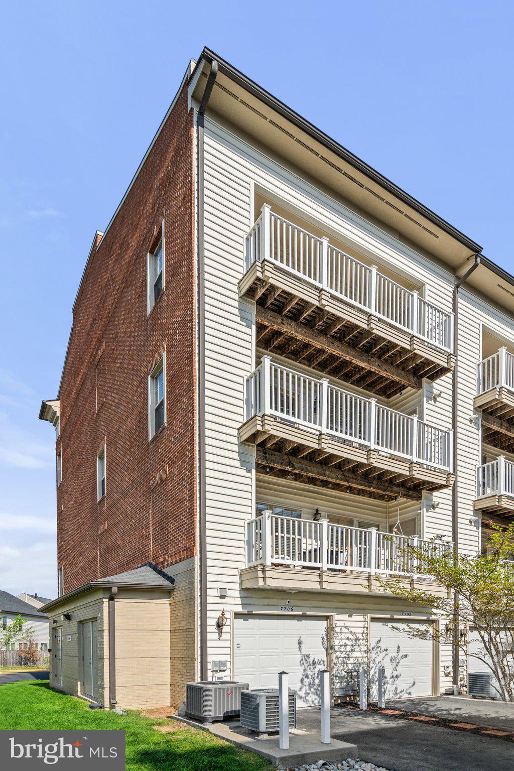 MADISON CRESCENT CONDOMINIUM - Residential