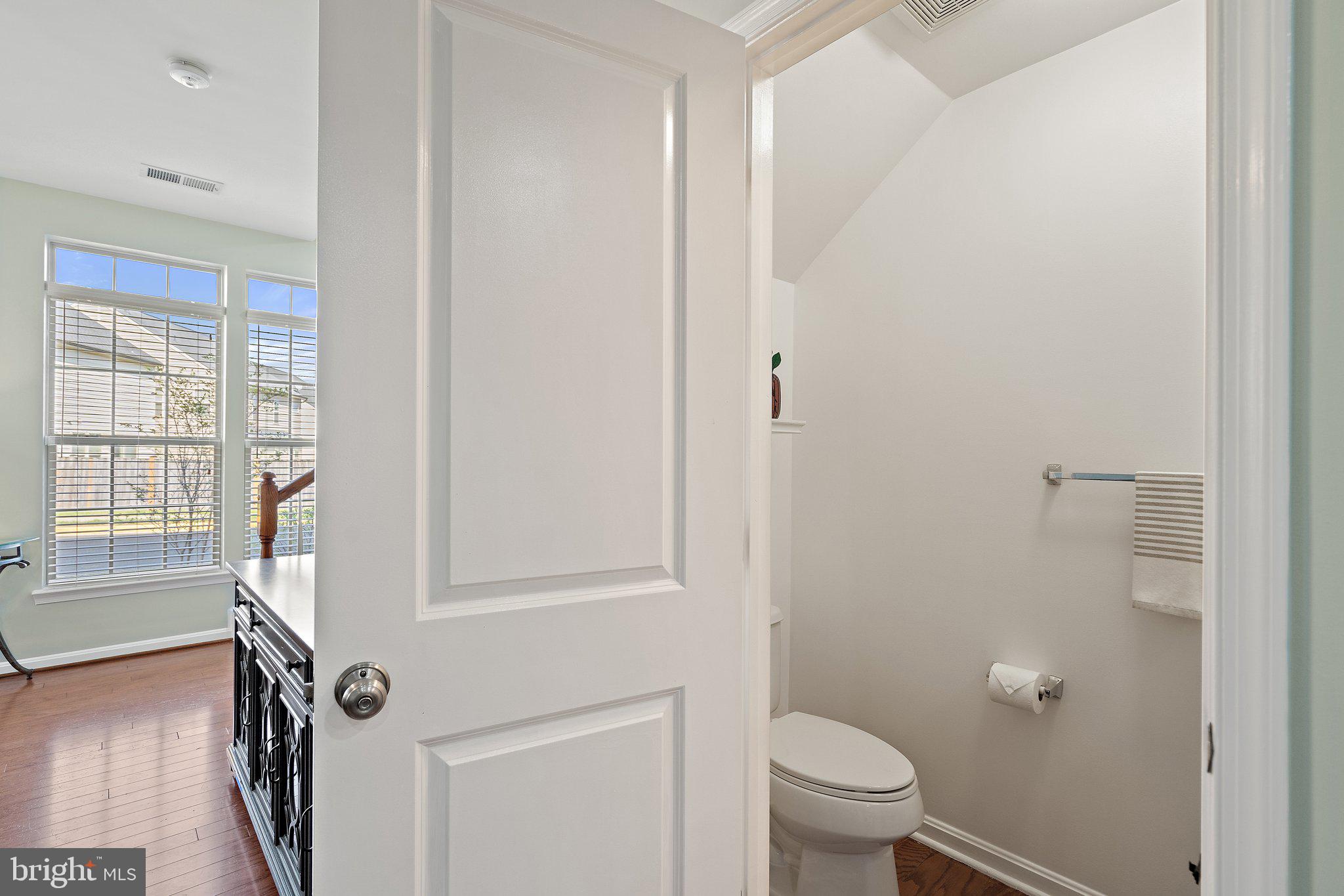 MADISON CRESCENT CONDOMINIUM - Residential