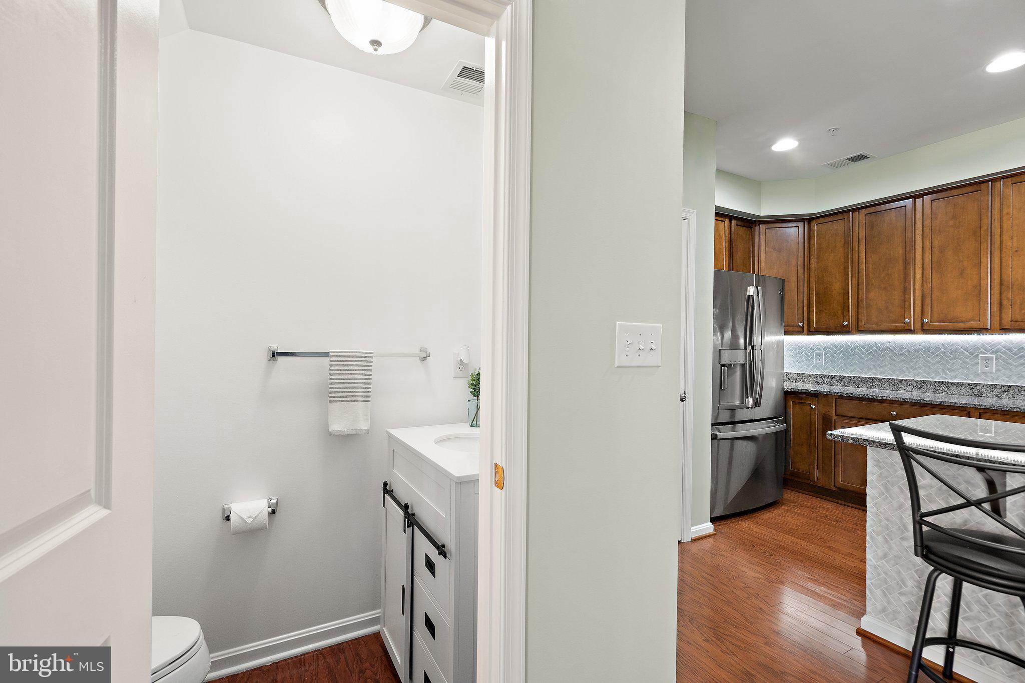 MADISON CRESCENT CONDOMINIUM - Residential