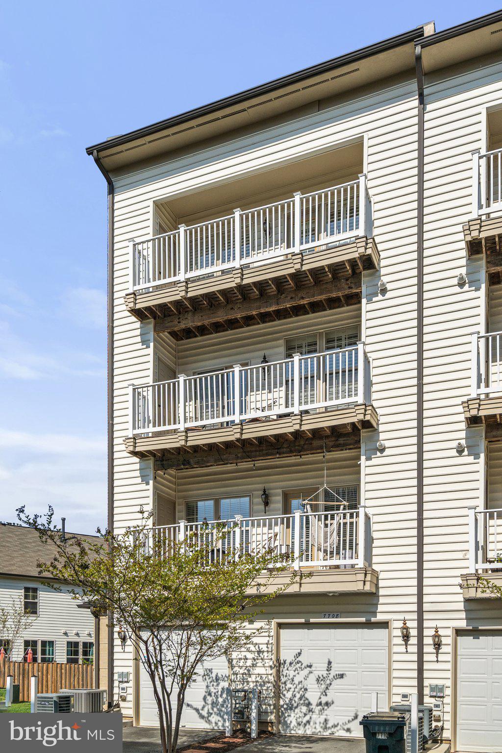 MADISON CRESCENT CONDOMINIUM - Residential