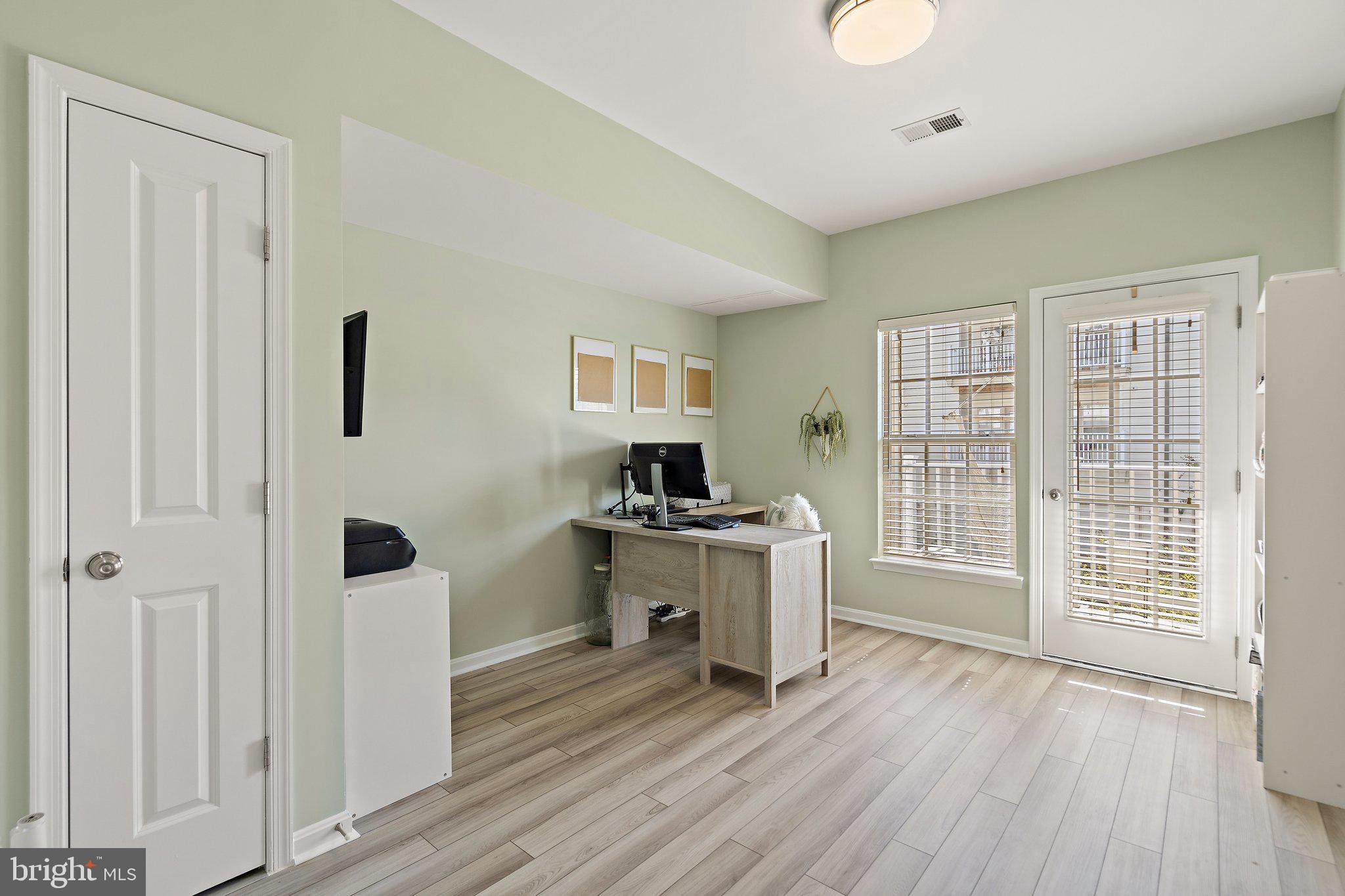 MADISON CRESCENT CONDOMINIUM - Residential