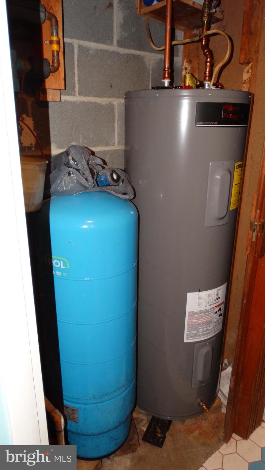 SHARRER HEIGHTS - Residential