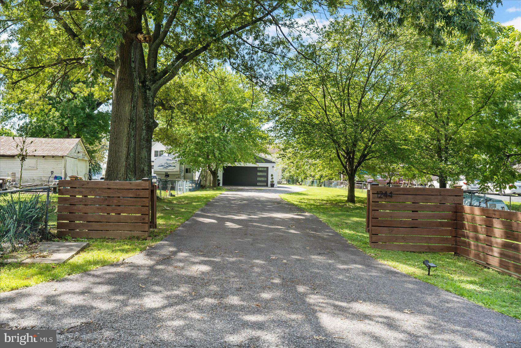 BACK RIVER NECK PARK - Residential
