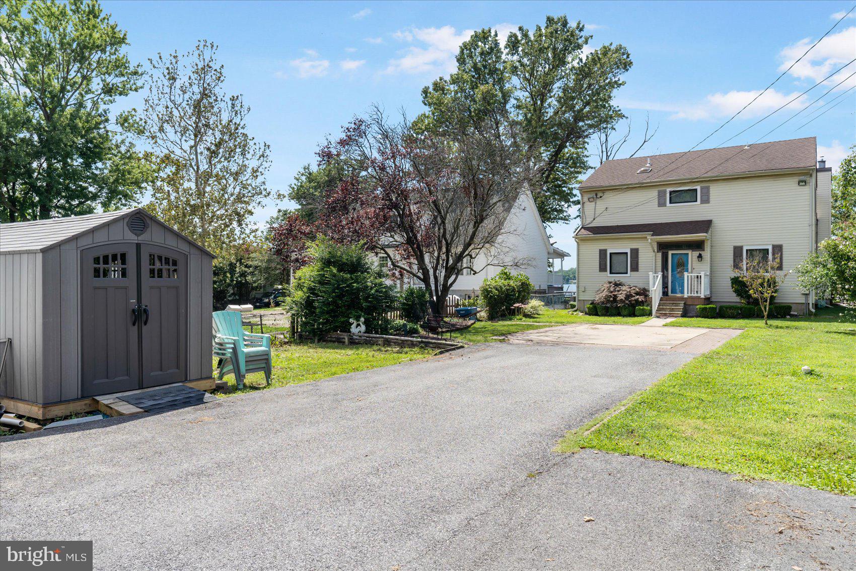 BACK RIVER NECK PARK - Residential