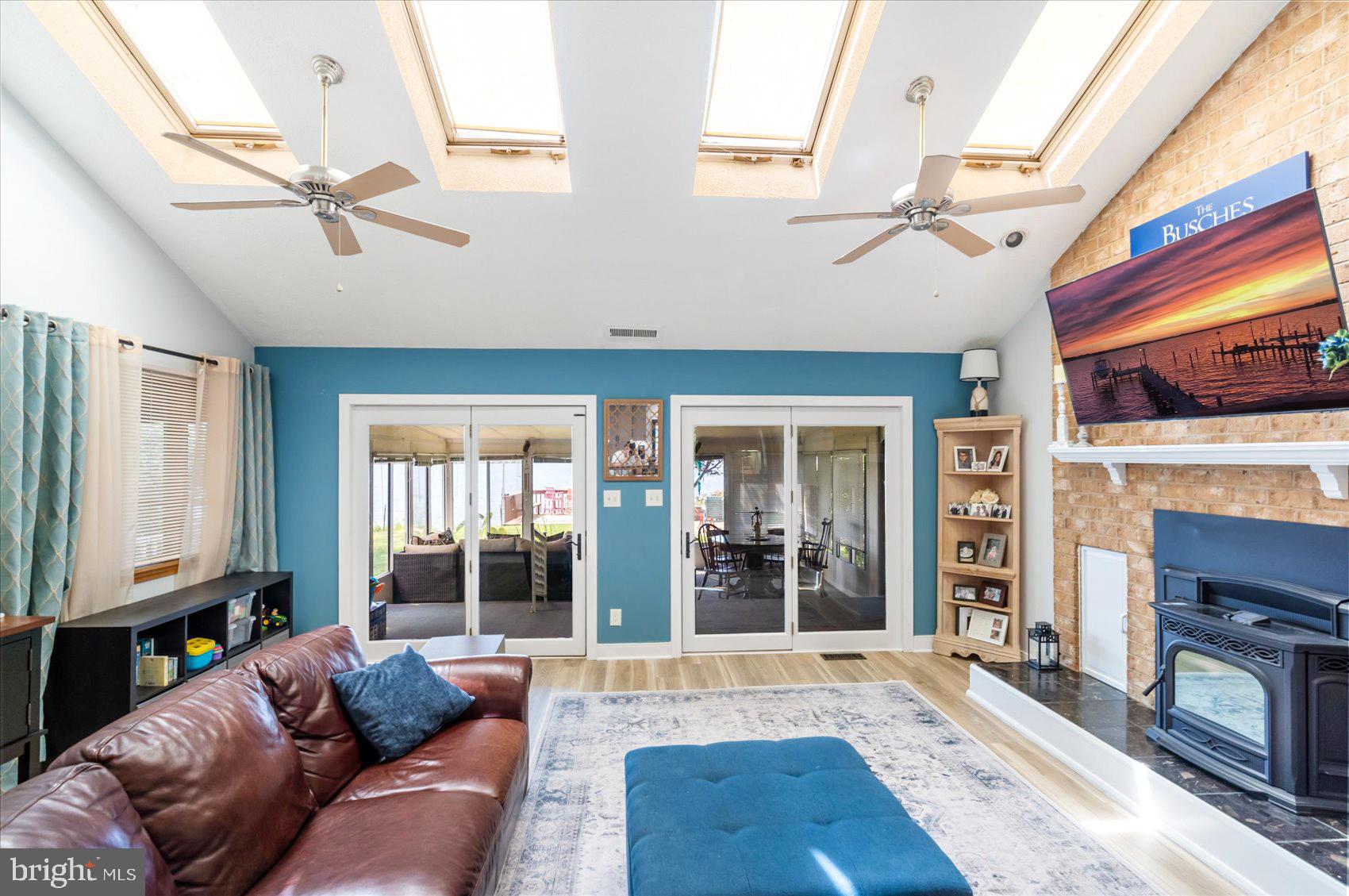 BACK RIVER NECK PARK - Residential