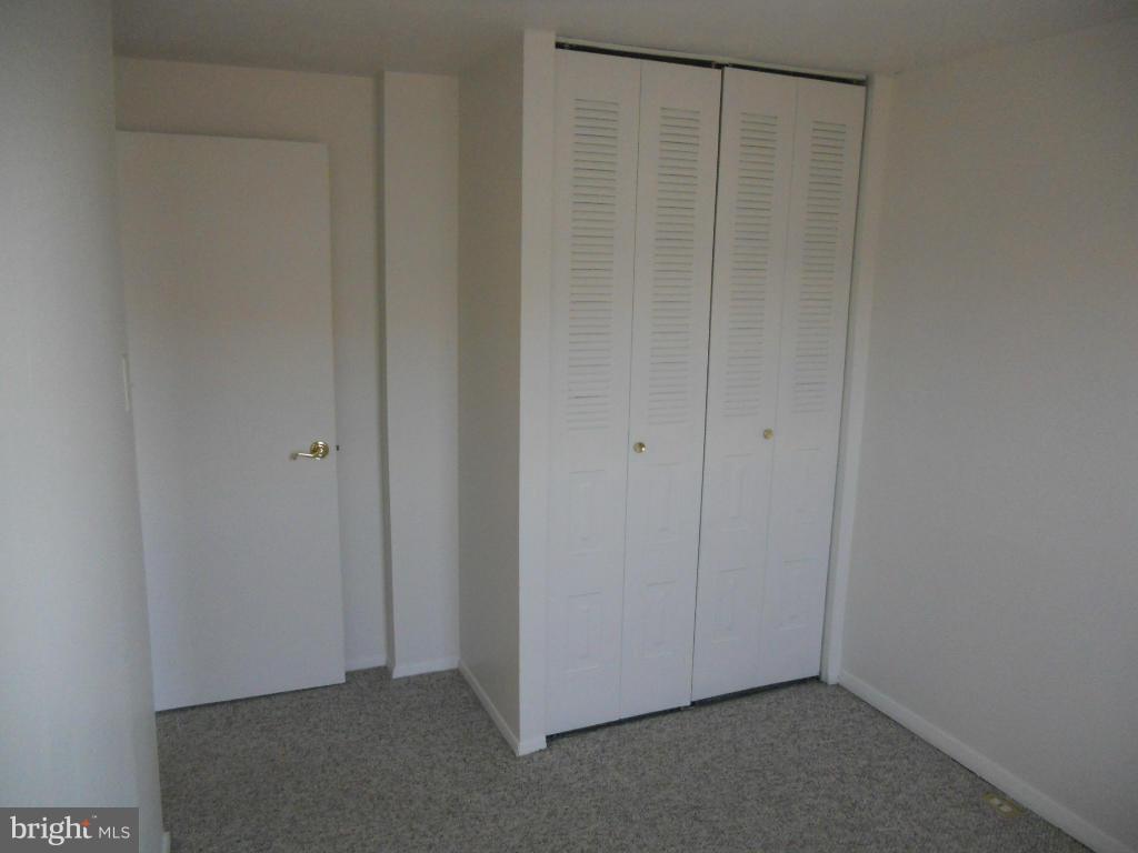 CARROLL CREST - Residential Lease