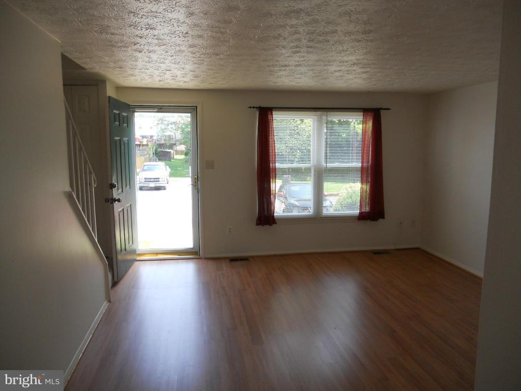 CARROLL CREST - Residential Lease