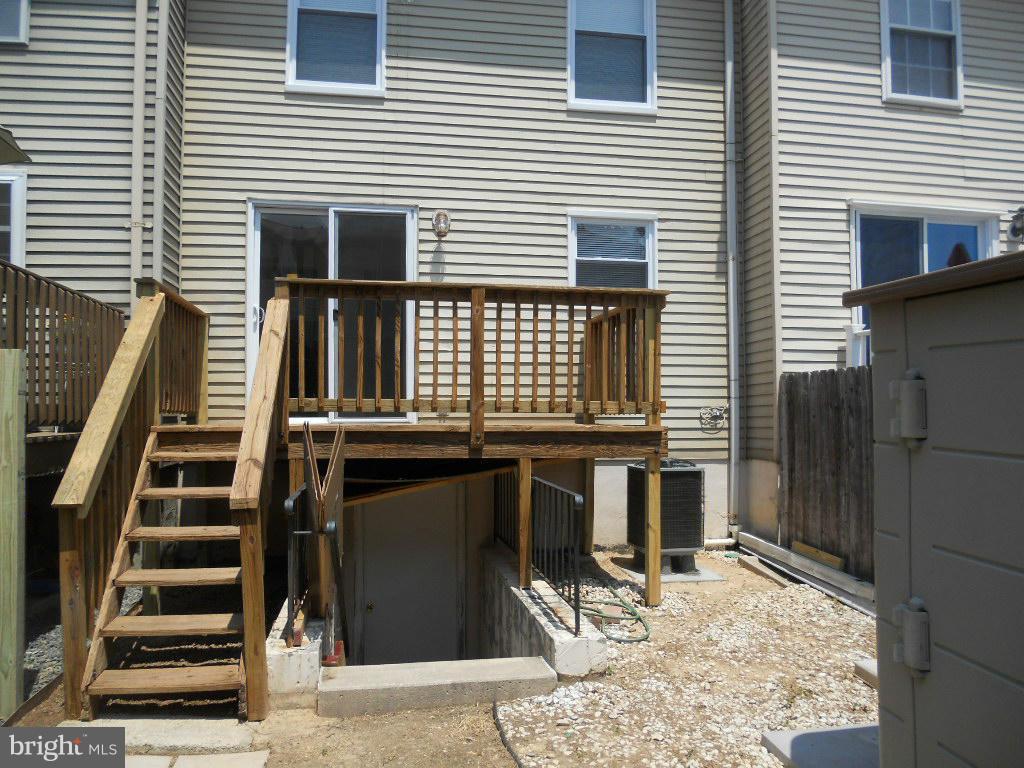 CARROLL CREST - Residential Lease