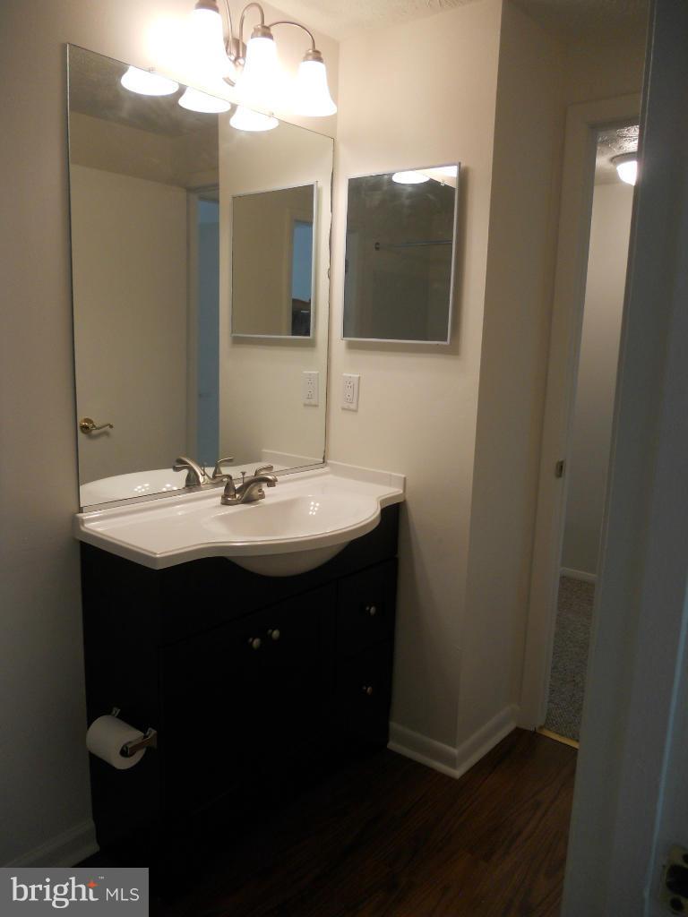 CARROLL CREST - Residential Lease