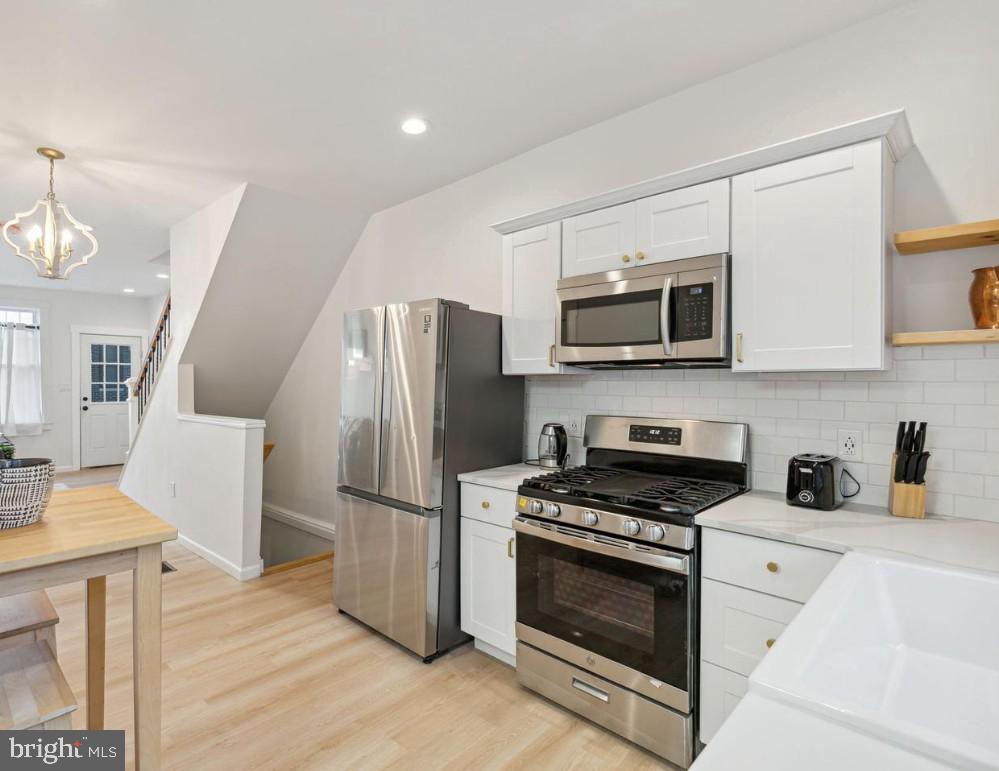 POINT BREEZE - Residential