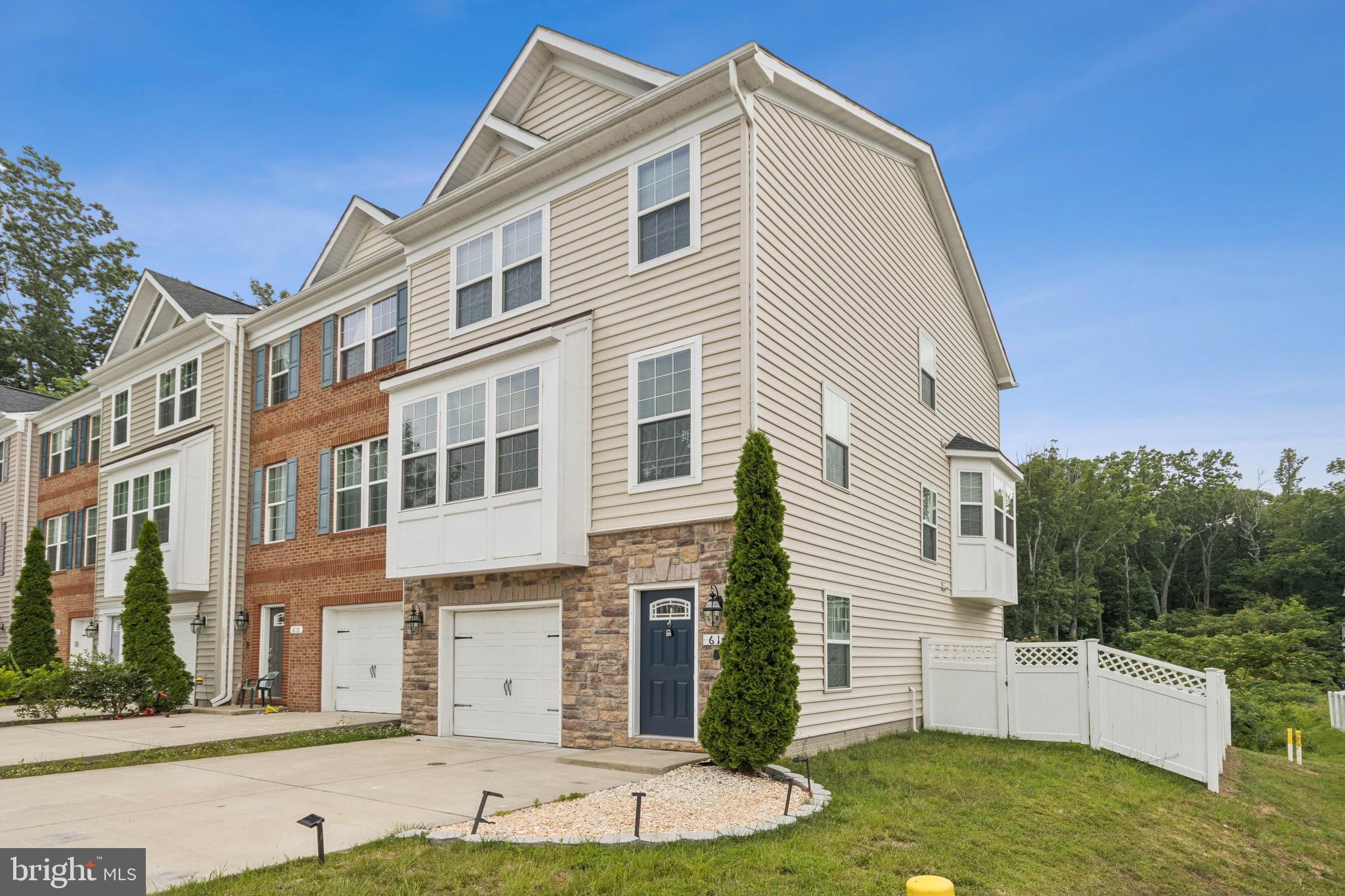 614 BIRDS NEST WAY