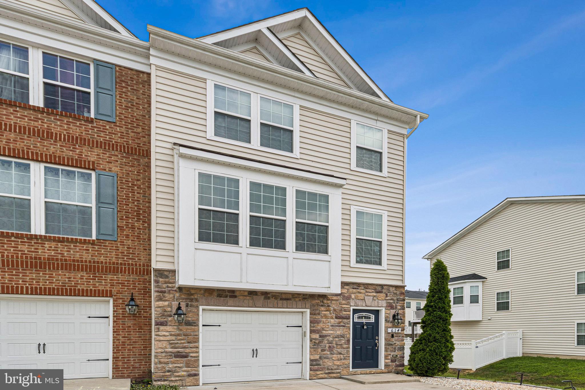 614 BIRDS NEST WAY
