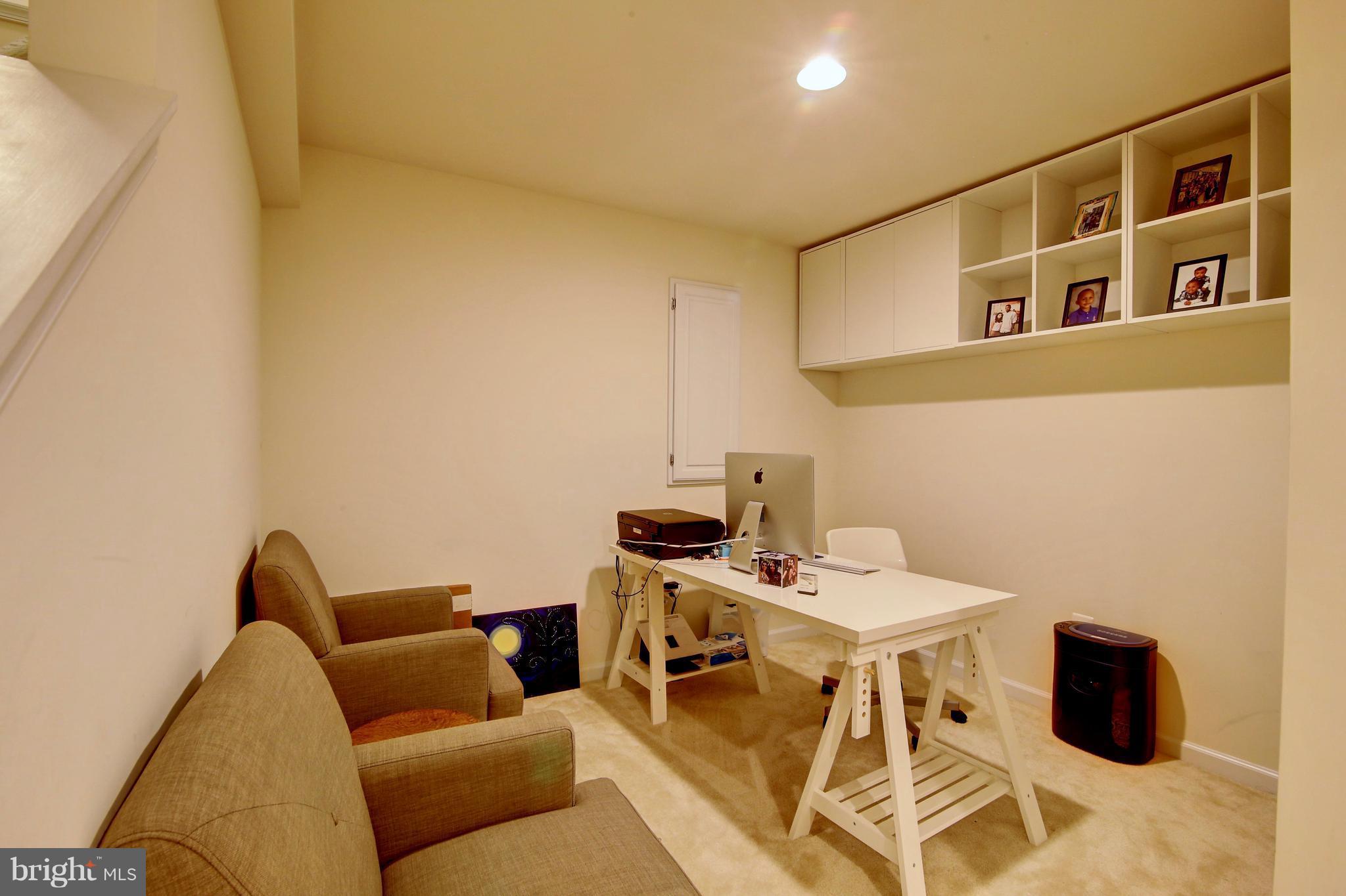 POTOMAC STATION - Residential