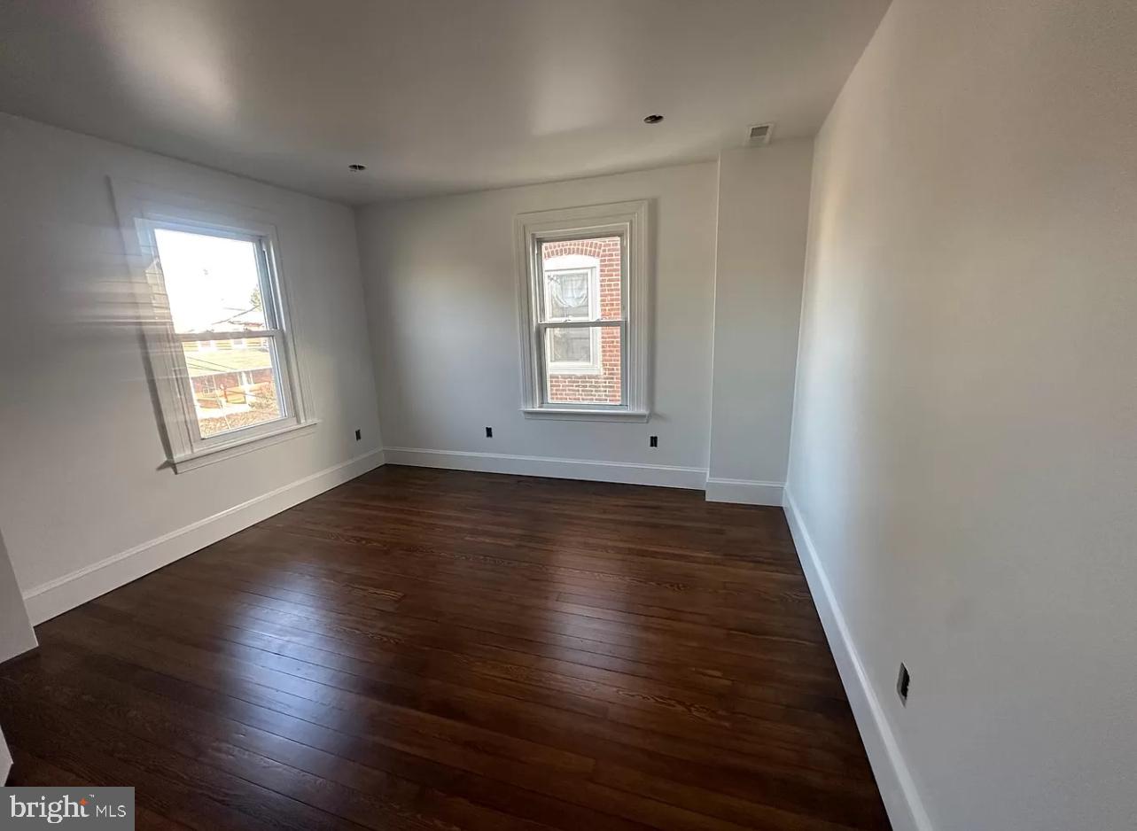 PAOLI WALK - Residential Lease