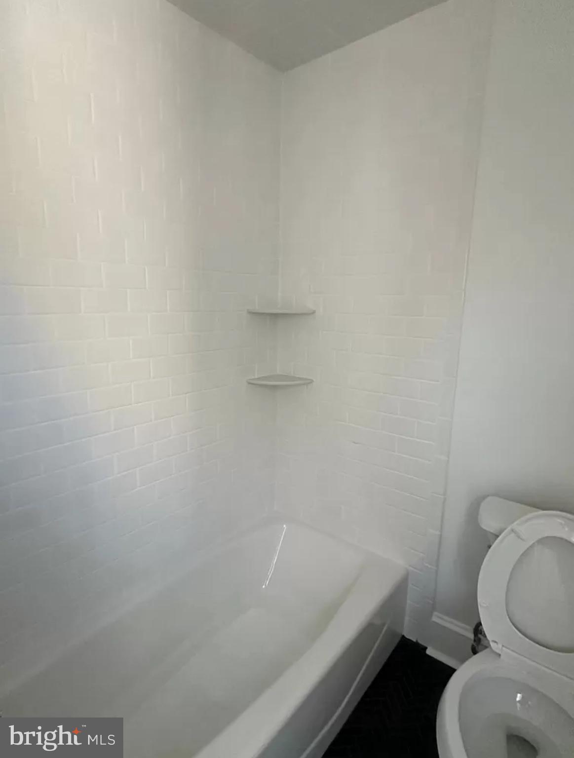 PAOLI WALK - Residential Lease