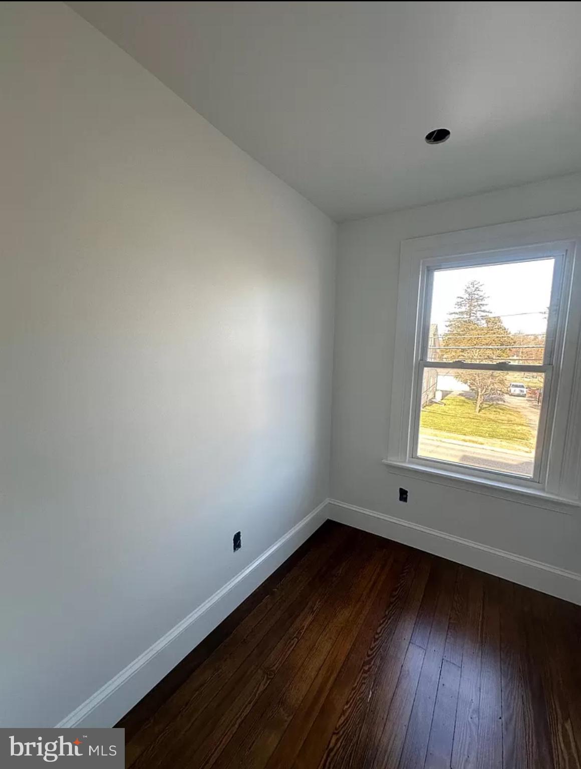 PAOLI WALK - Residential Lease