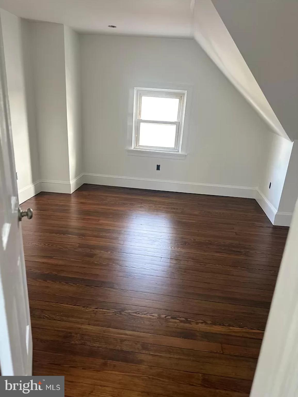 PAOLI WALK - Residential Lease