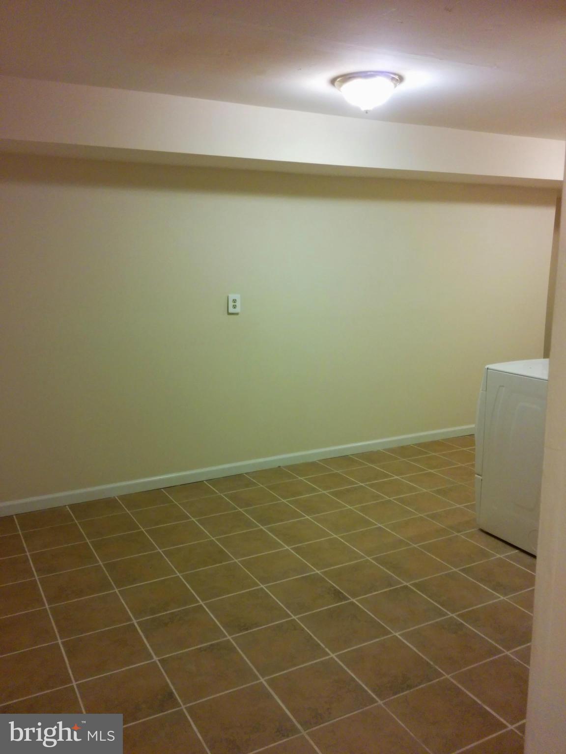 FAIRFAX HERITAGE - Residential Lease