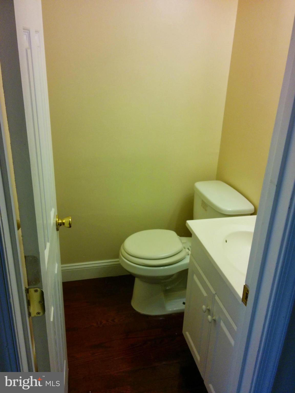 FAIRFAX HERITAGE - Residential Lease