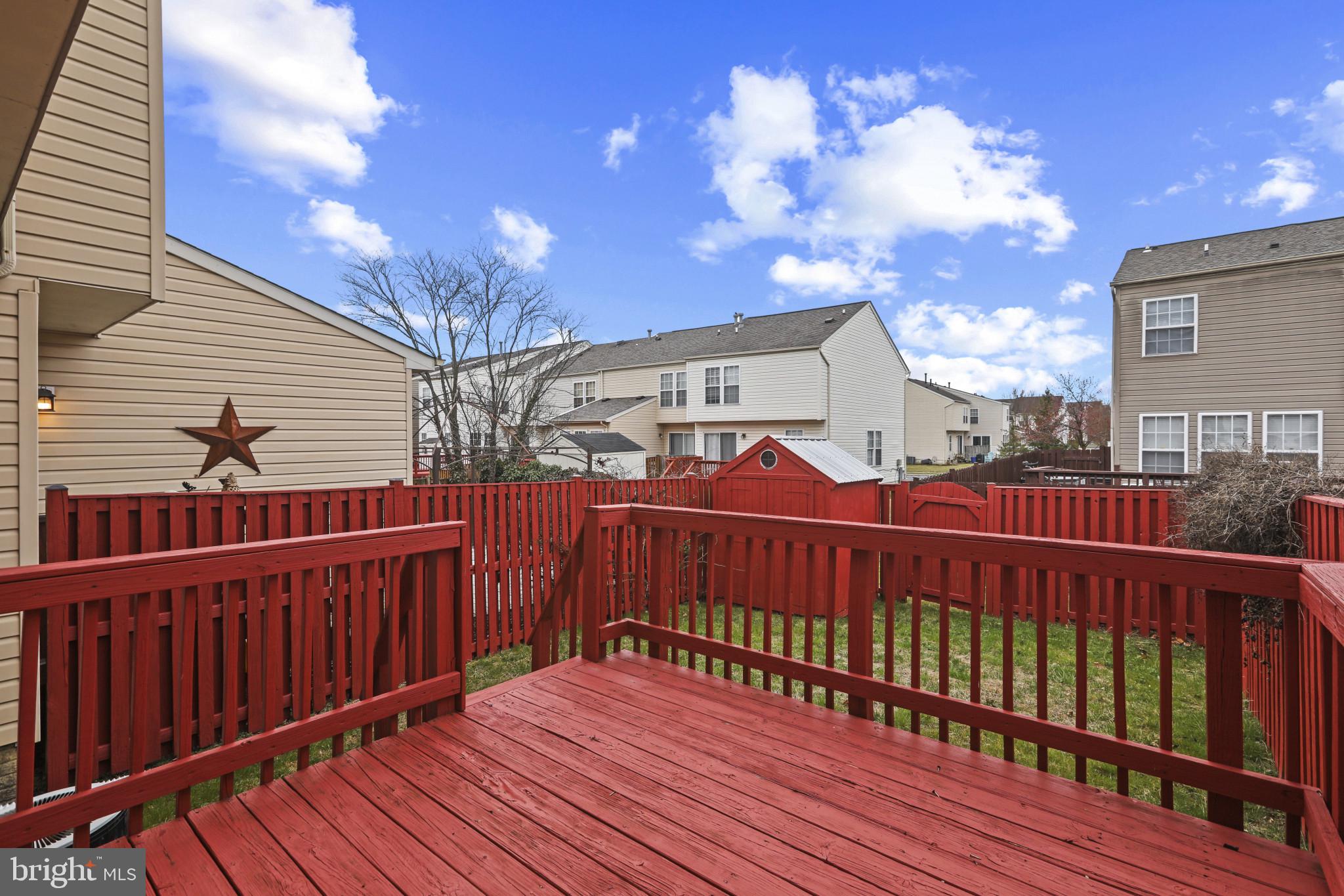 EATON SQUARE - Residential