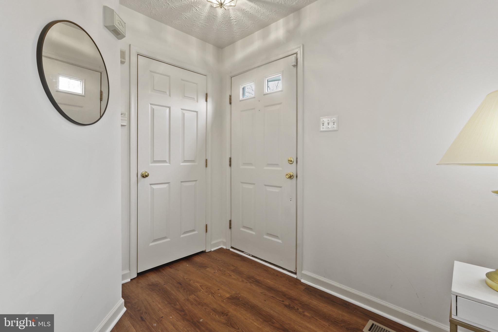 EATON SQUARE - Residential