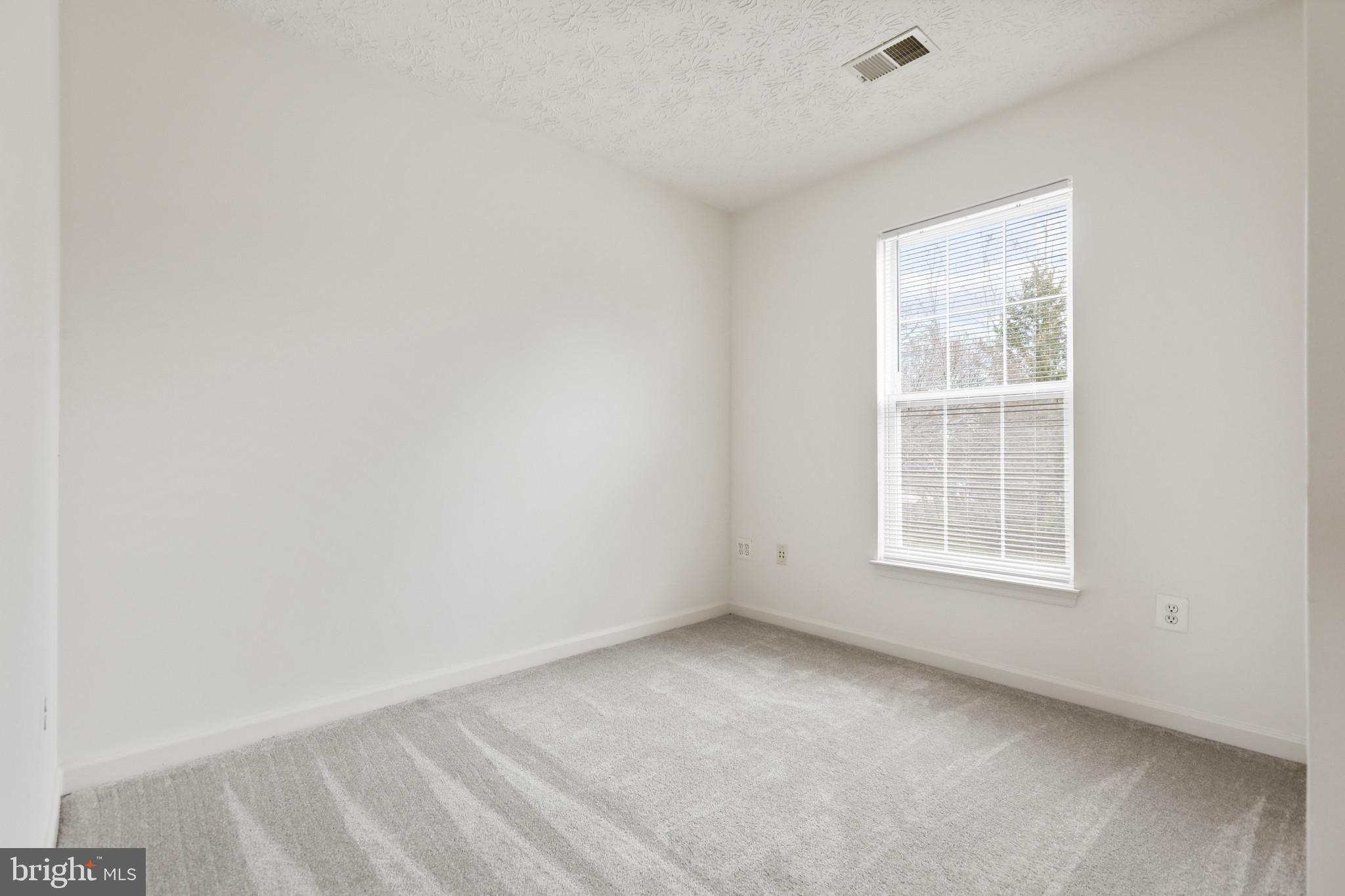 EATON SQUARE - Residential