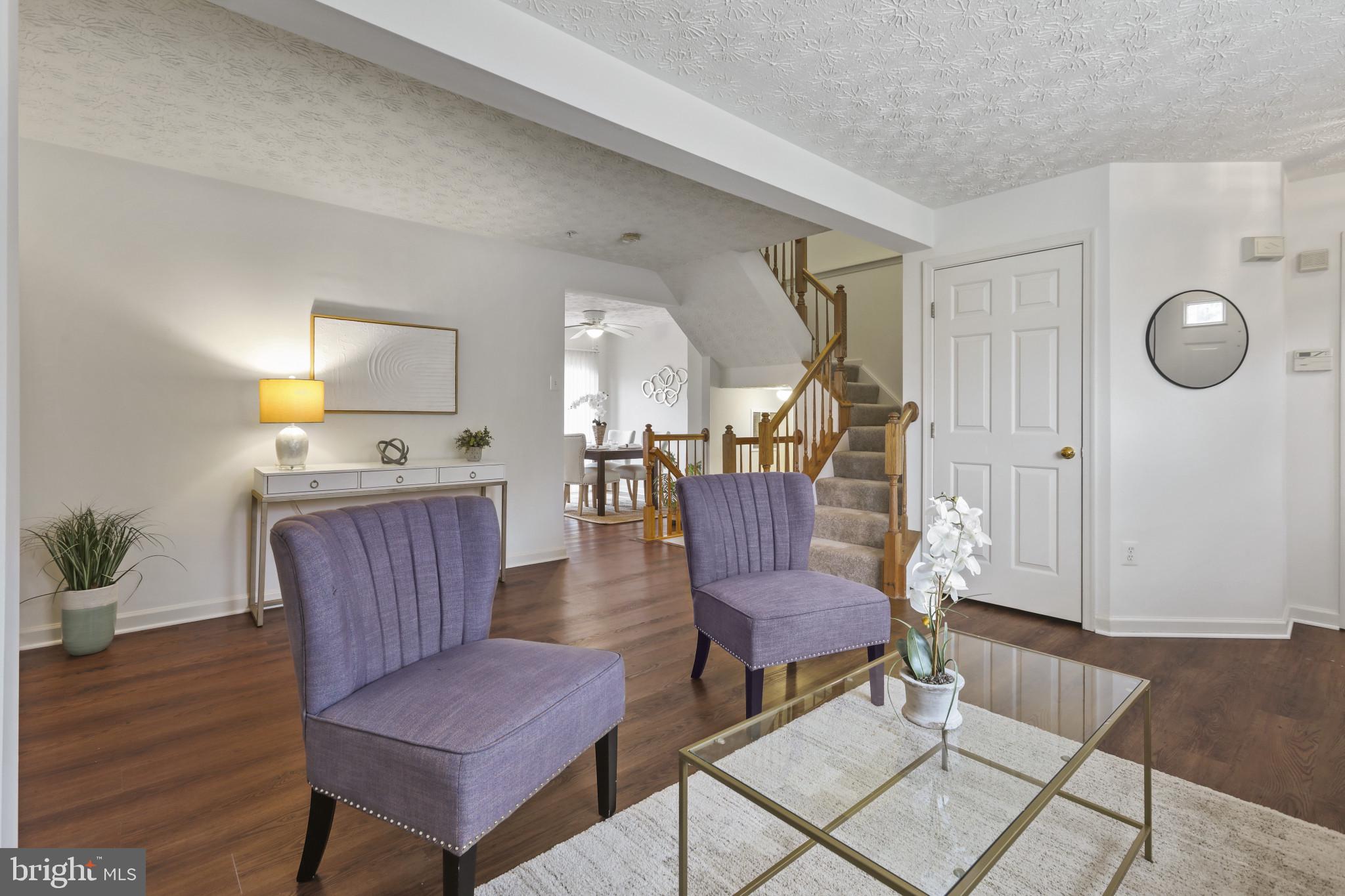 EATON SQUARE - Residential