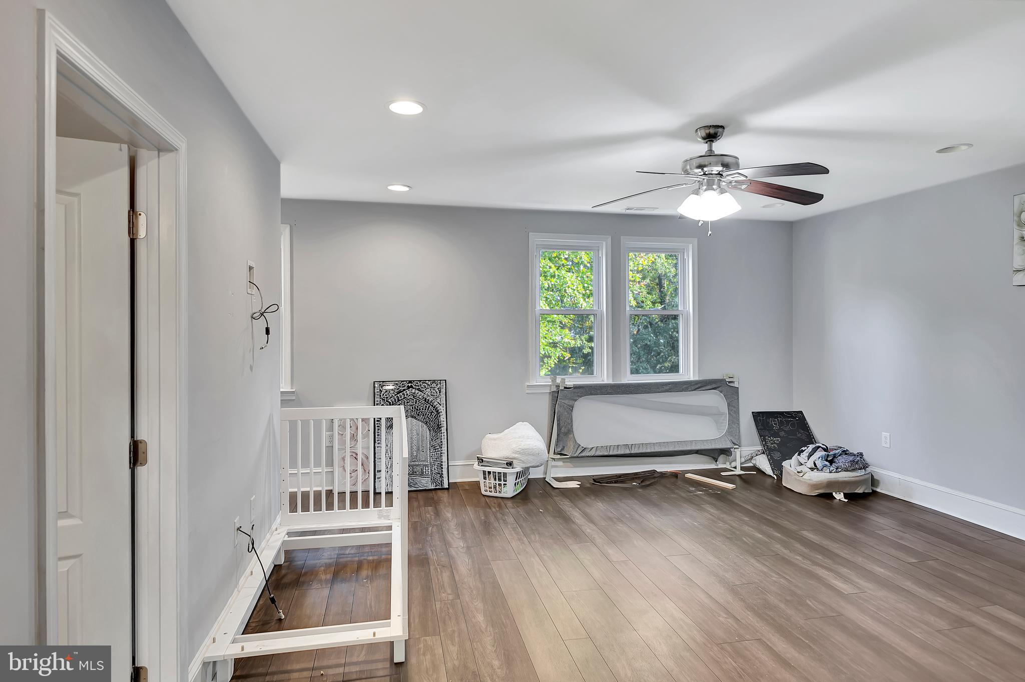 TAYLOR HEIGHTS - Residential