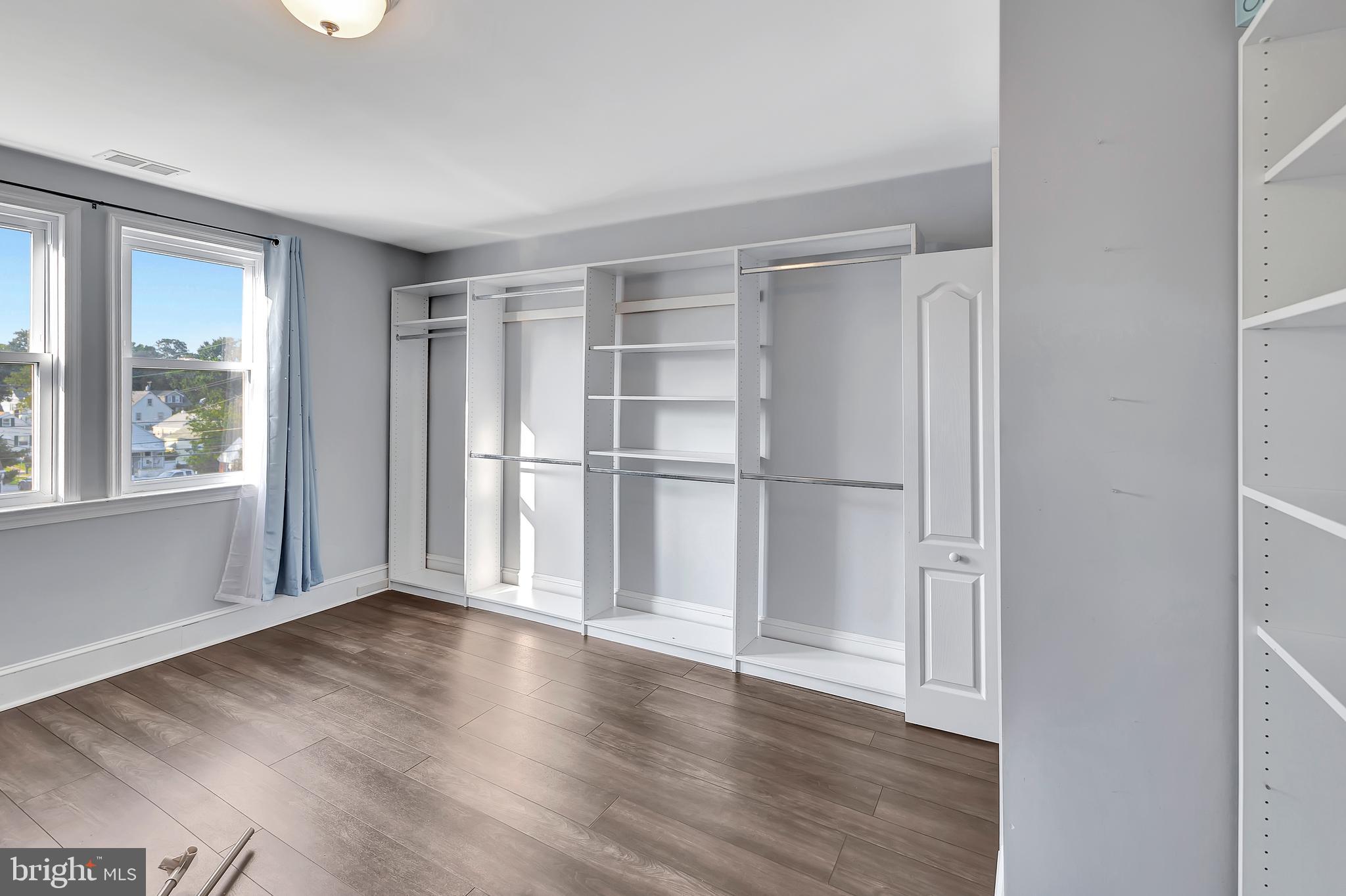 TAYLOR HEIGHTS - Residential