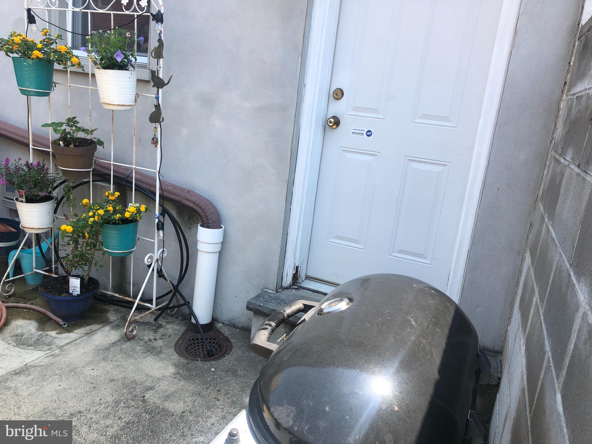 GRADUATE HOSPITAL - Residential Lease