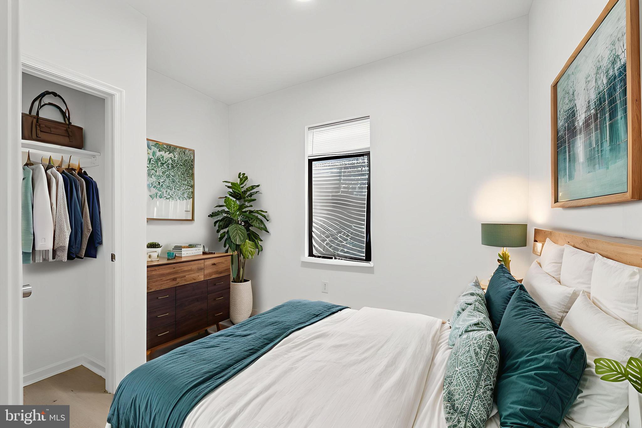 NORTH CENTRAL - Residential Lease