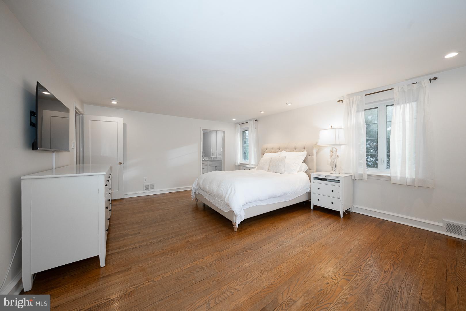 MERION STATION - Residential