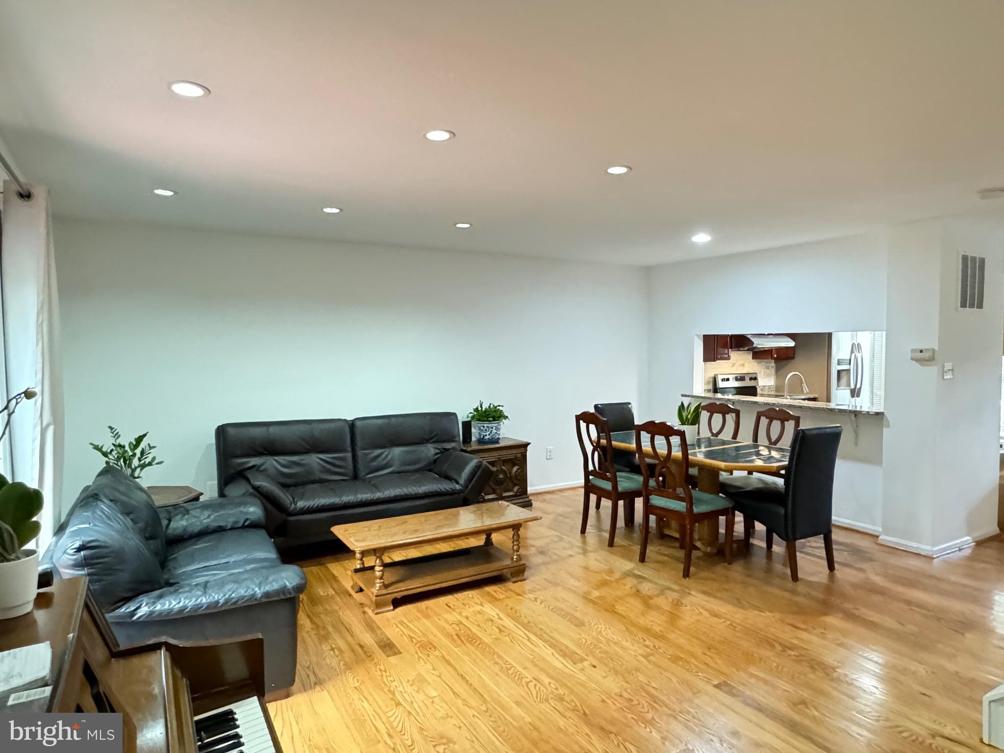 BRANDERMILL - Residential