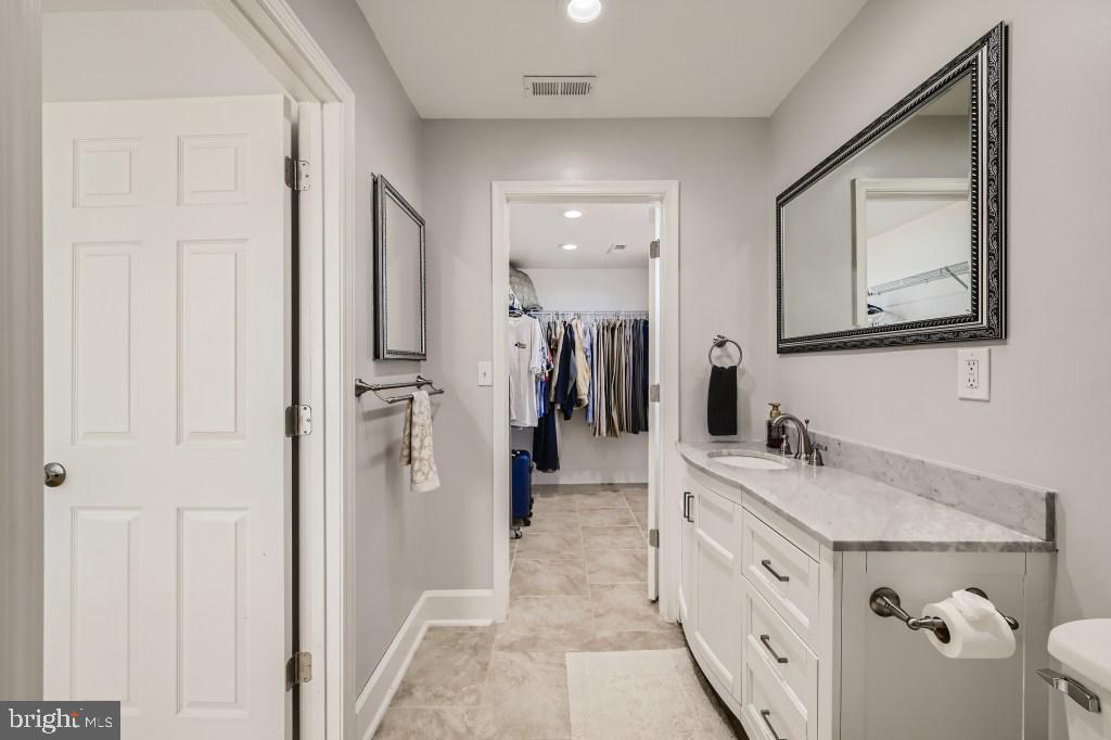 MOUNT RIDGE - Residential