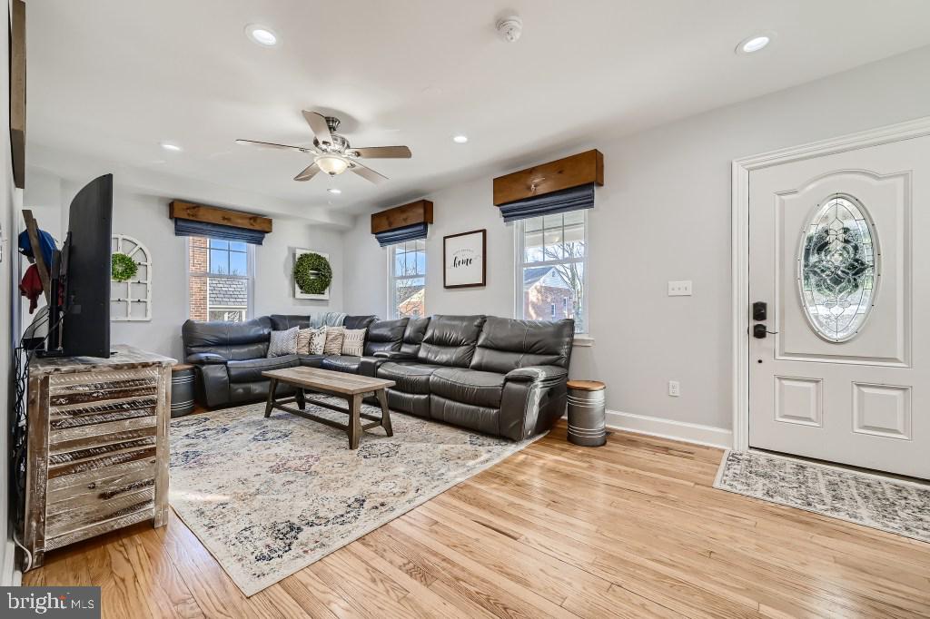 MOUNT RIDGE - Residential