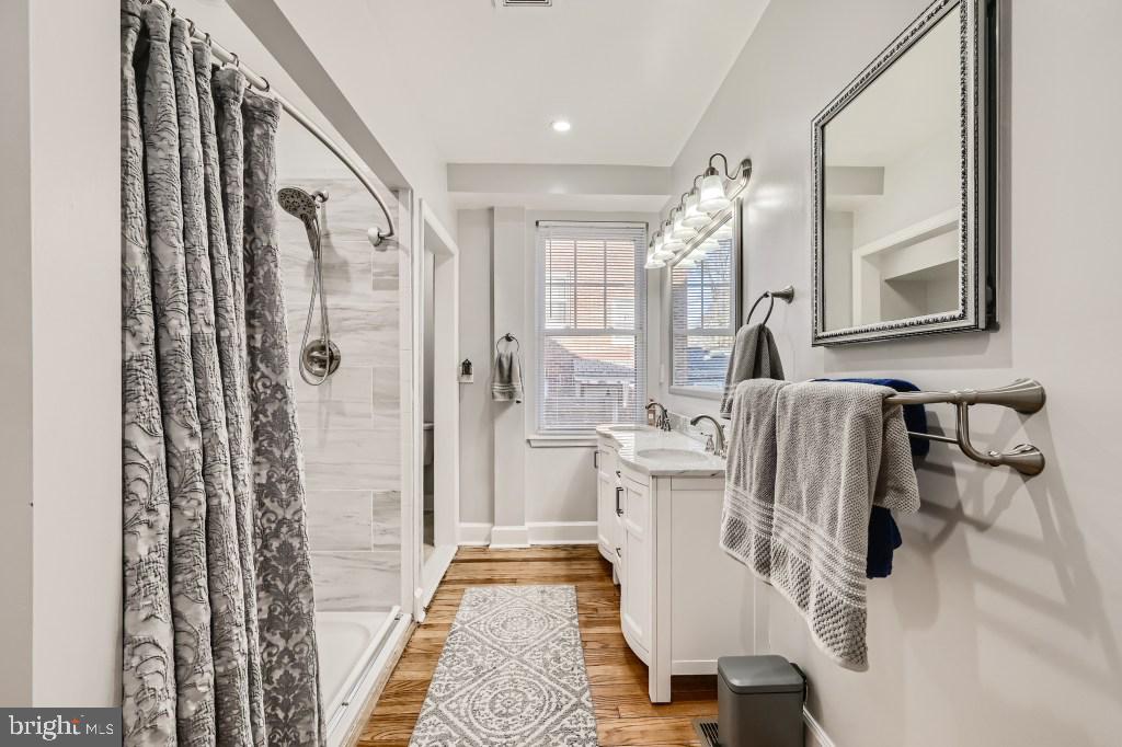 MOUNT RIDGE - Residential