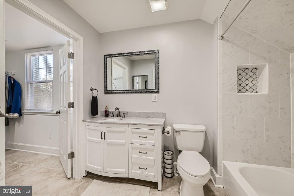 MOUNT RIDGE - Residential