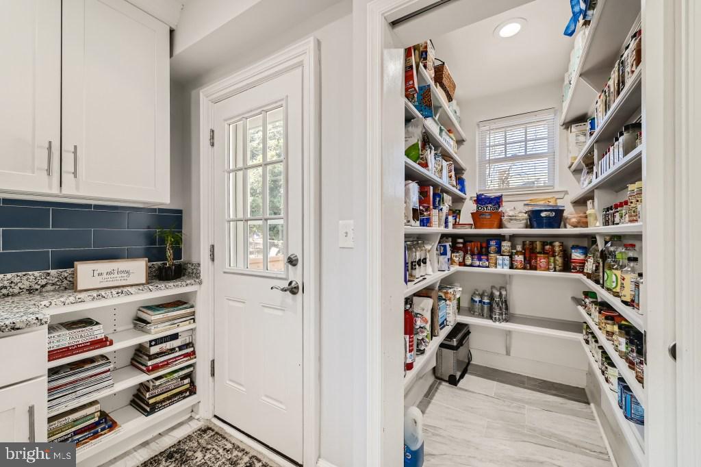 MOUNT RIDGE - Residential