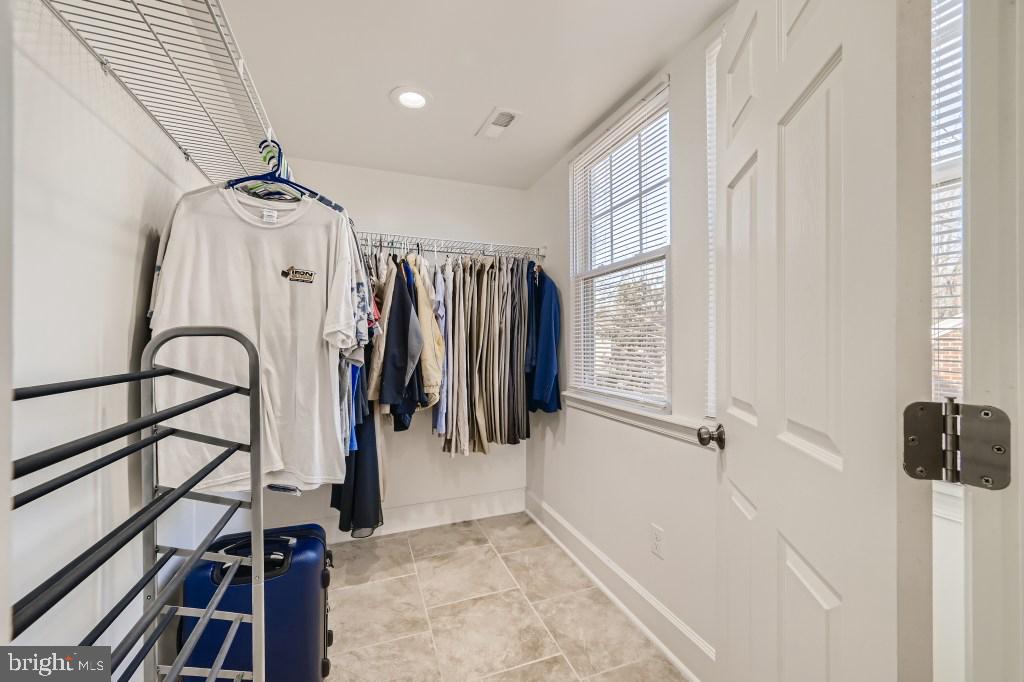 MOUNT RIDGE - Residential