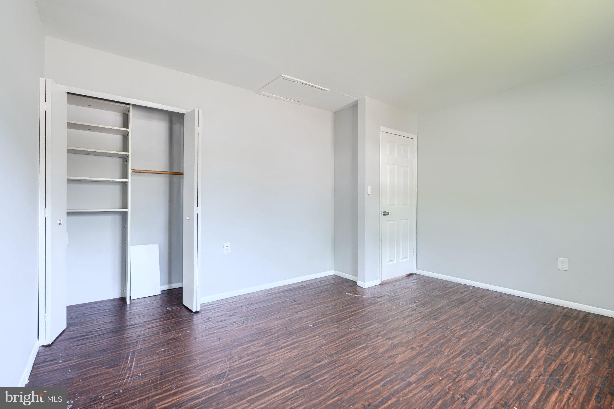 HALETHORPE TERRACE - Residential