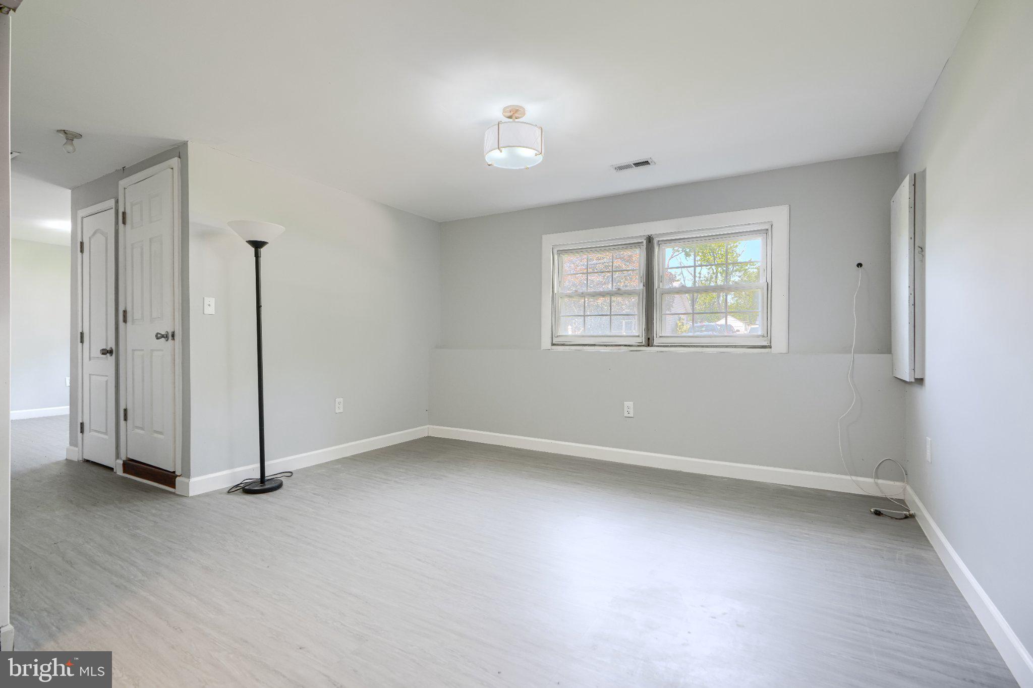 HALETHORPE TERRACE - Residential