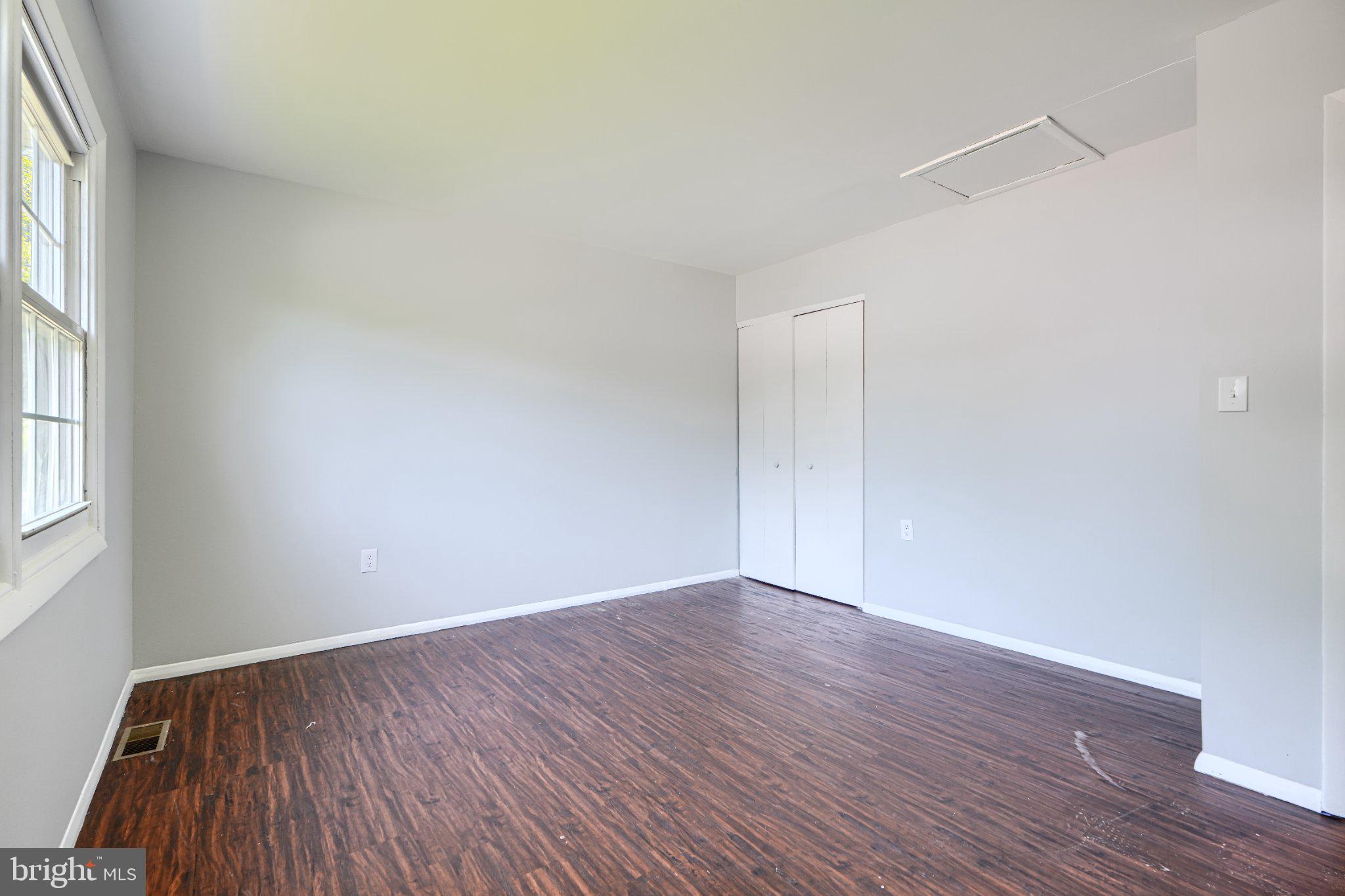 HALETHORPE TERRACE - Residential