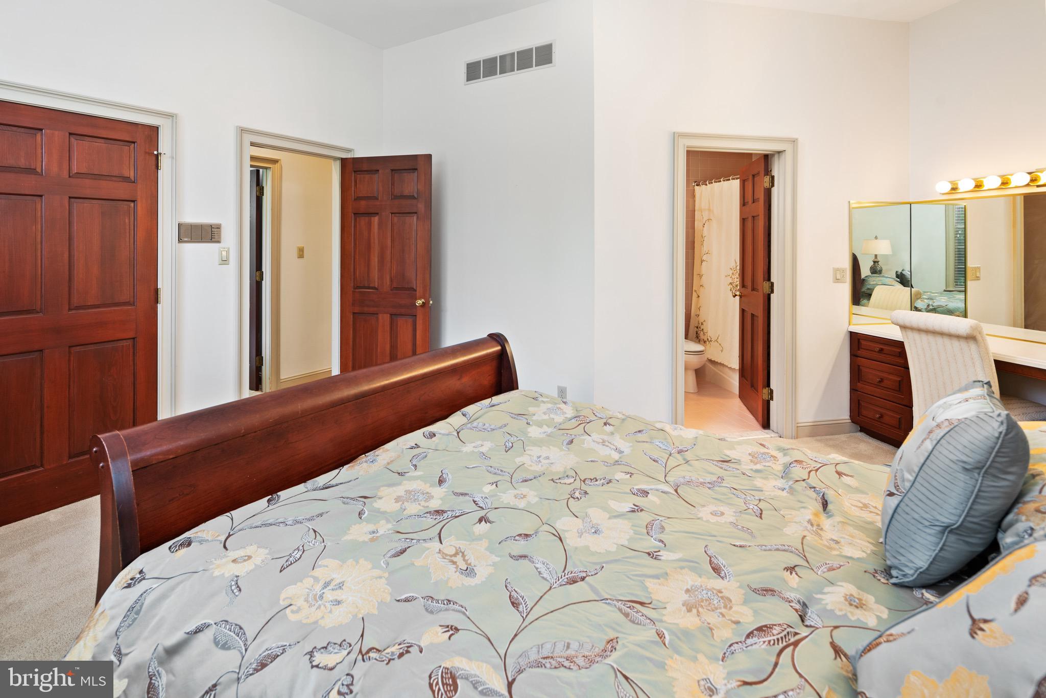 WOODLANDS - Residential