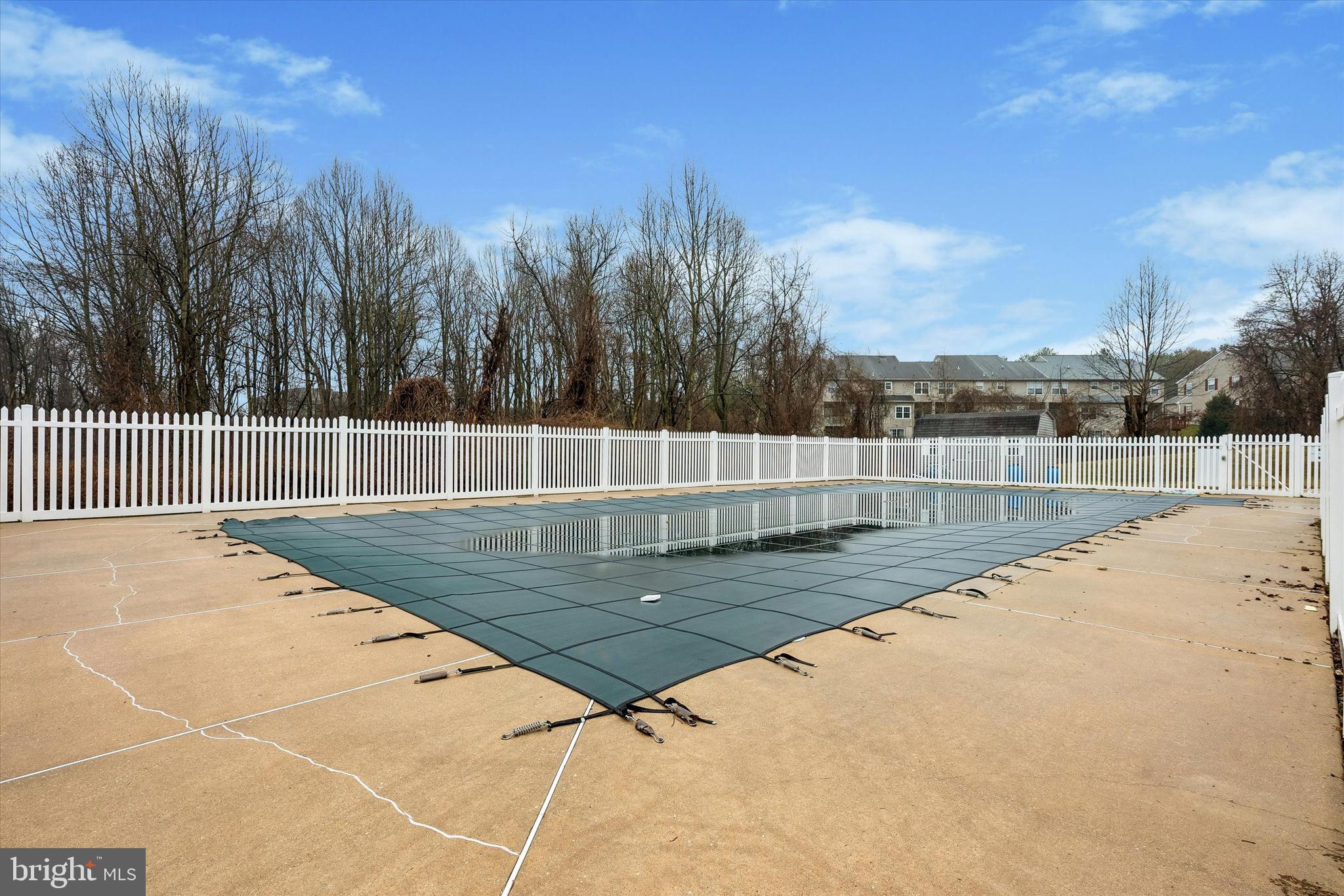 BERKSHIRE LIMESTON - Residential