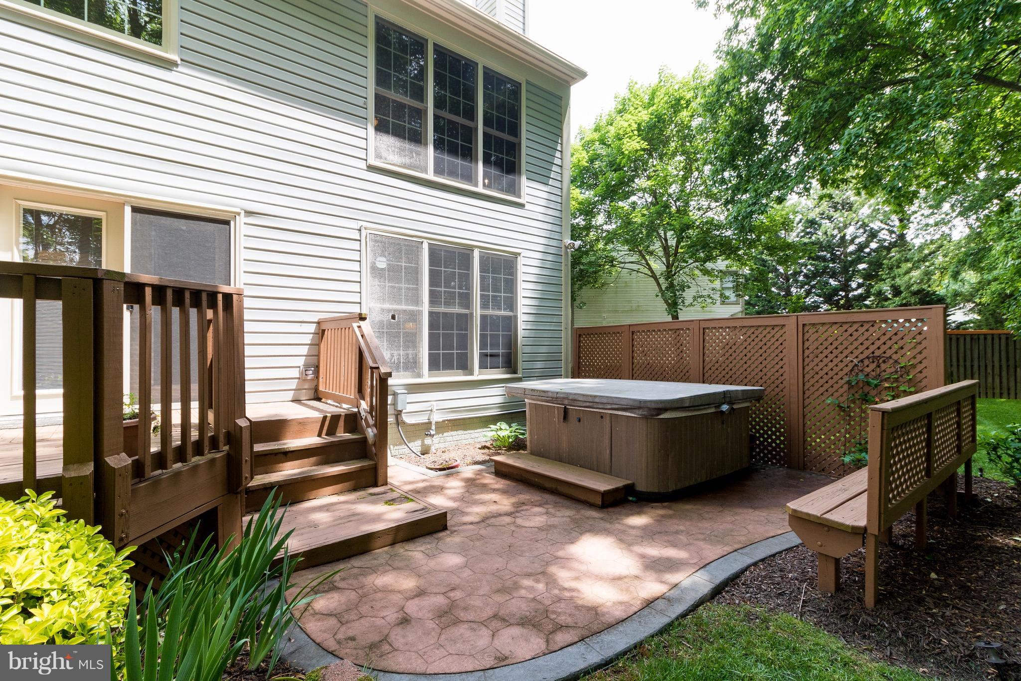 OLD BRIDGE ESTATES - Residential