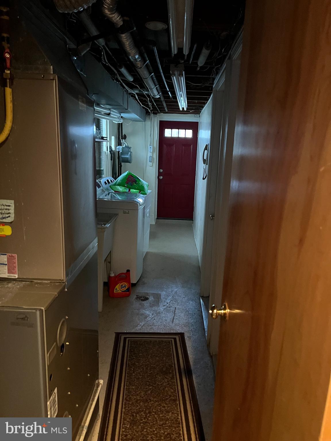 ACADEMY GARDENS - Residential Lease