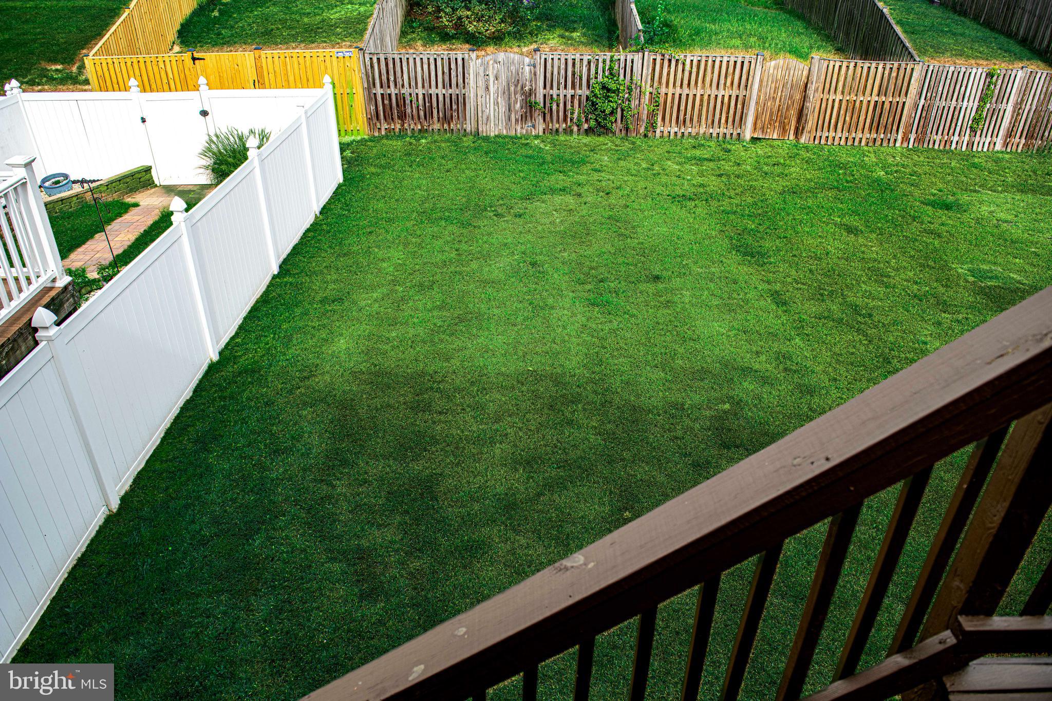 EAGLES LANDING AT WATERS EDGE - Residential