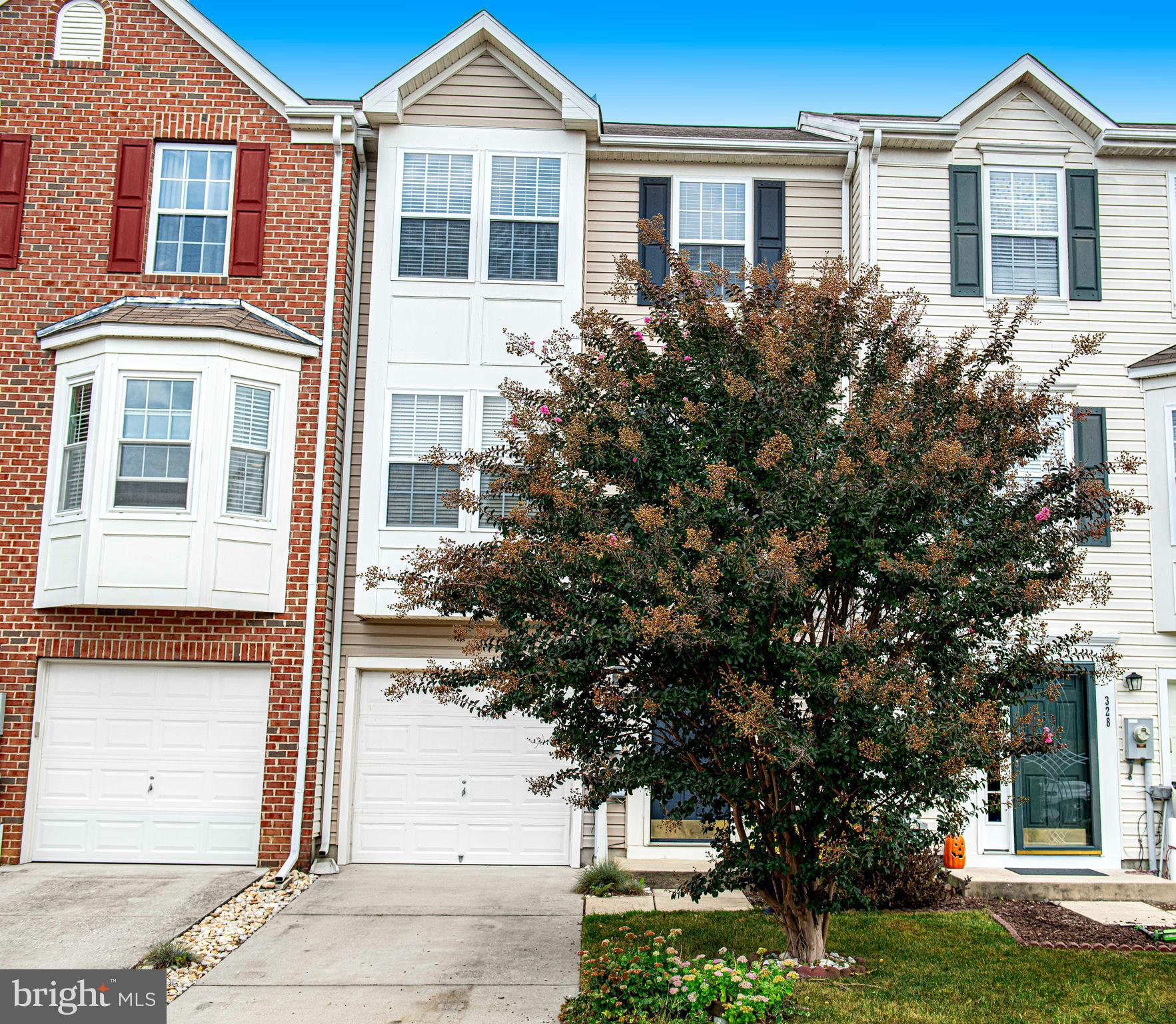 EAGLES LANDING AT WATERS EDGE - Residential