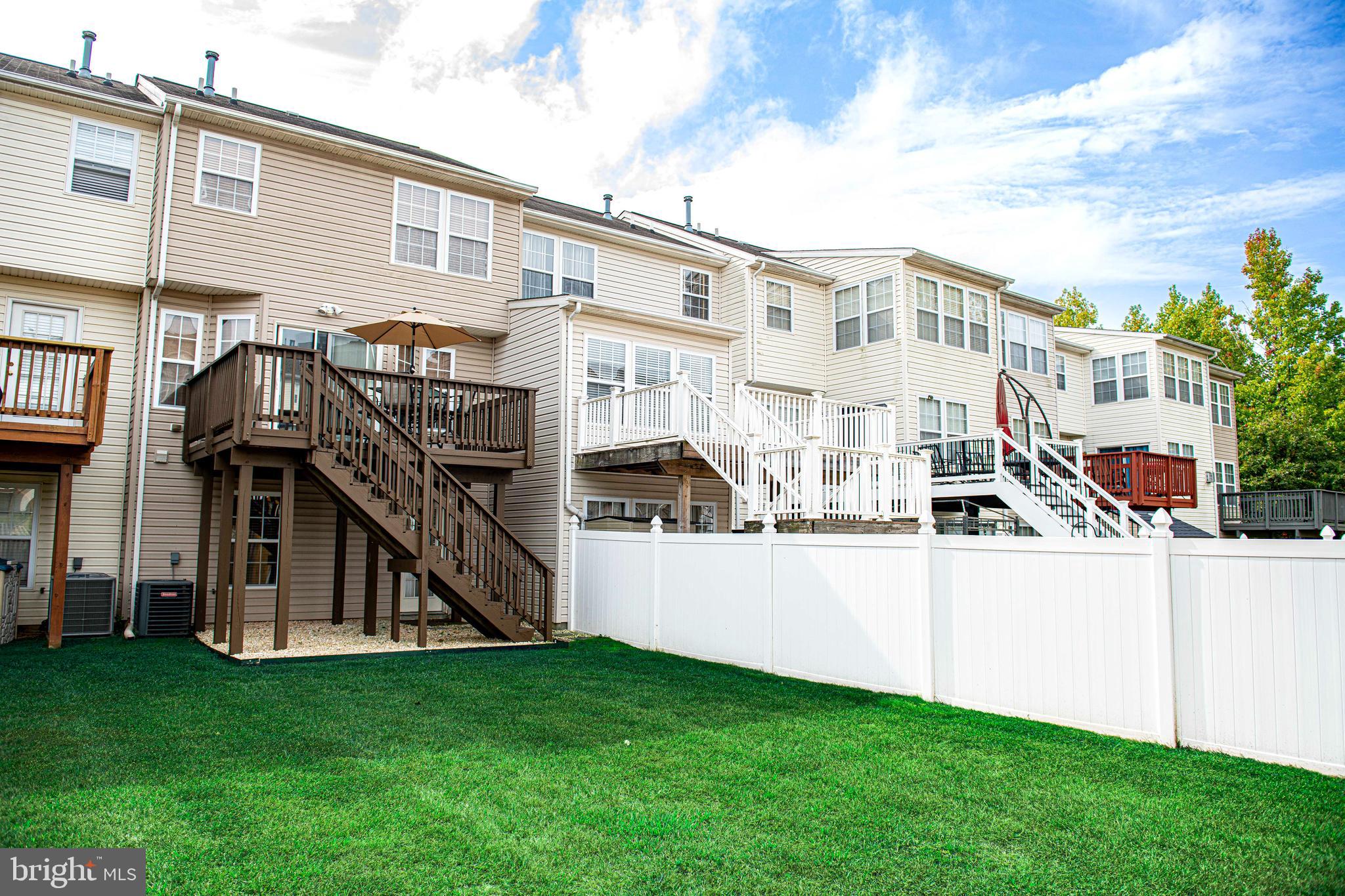 EAGLES LANDING AT WATERS EDGE - Residential